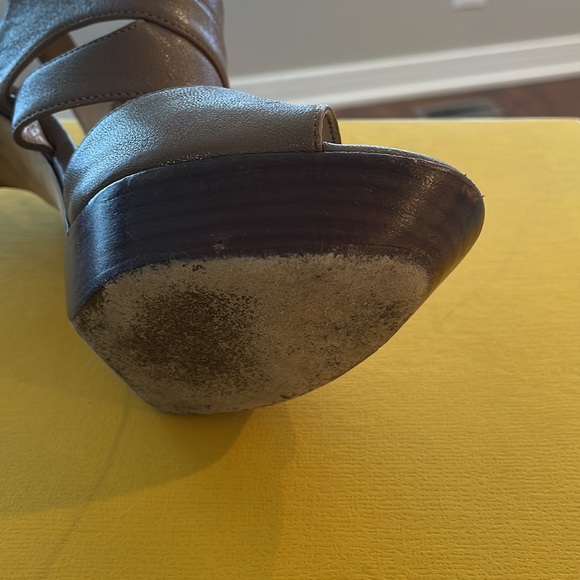 Fendi Sandalo Montone Semilucido Platform Sandals - Picture 4 of 8